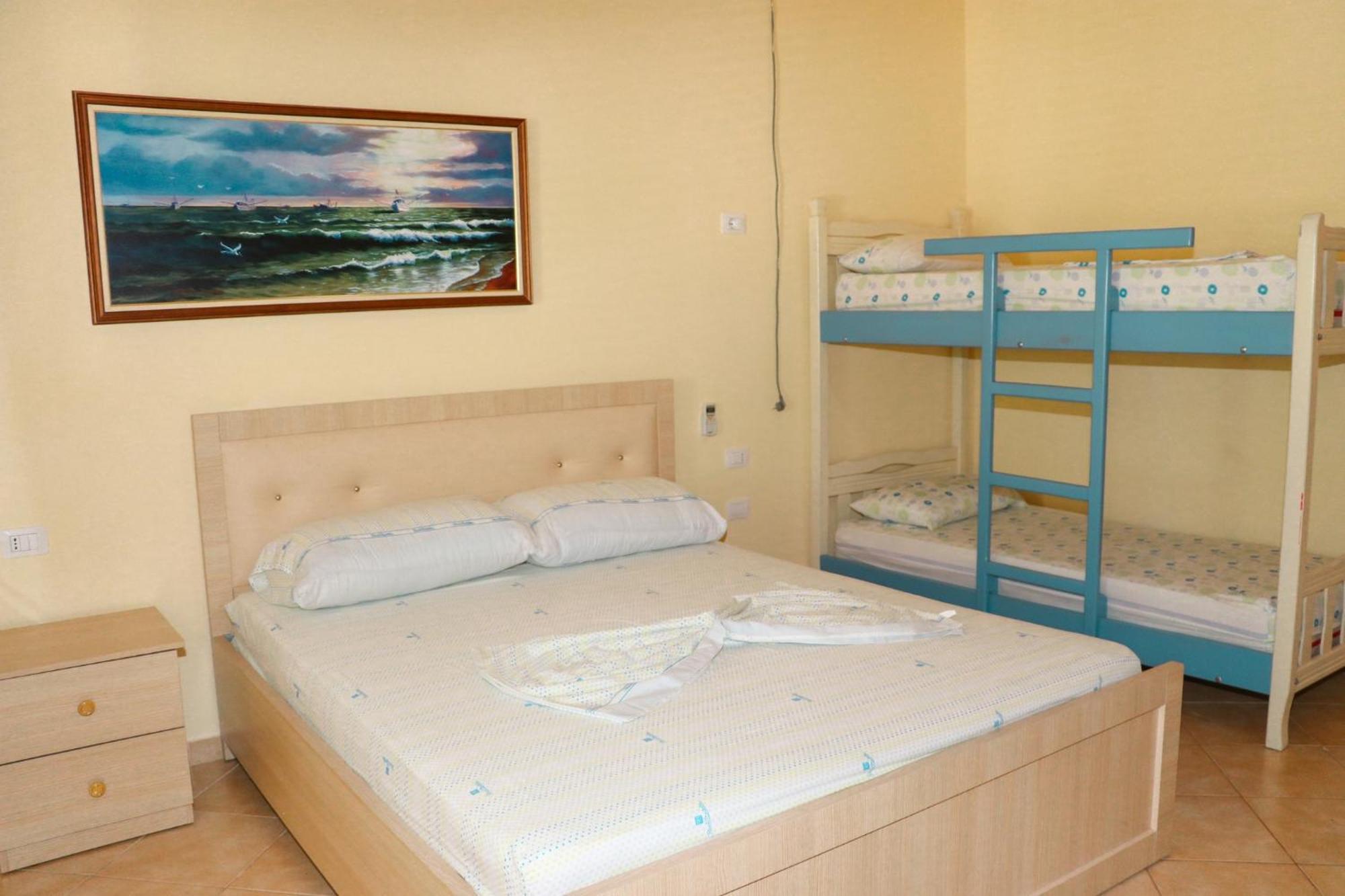 שקודר Hotel As Baks-Rrjoll מראה חיצוני תמונה